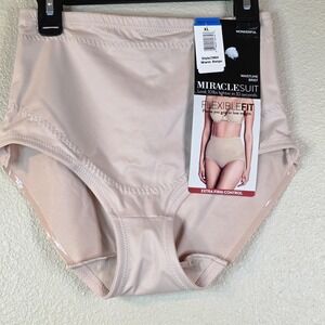 Miraclesuit Flexible Fit Waistline Brief 2904 XL Extra Firm Control Warm Beige